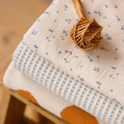 Wrap Pointelle - Daisy Print