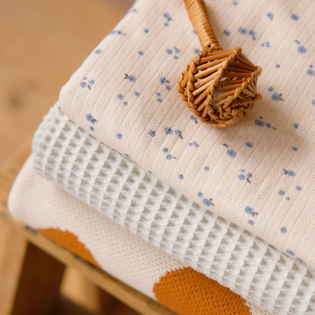 Wrap Pointelle - Daisy Print
