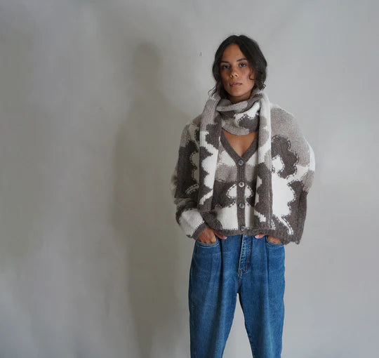Mid Century Motif Intarsia Cardigan - Sand