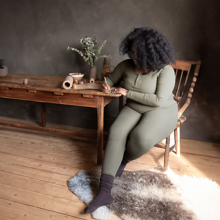 The Women's Ribbed Legging - Indigo