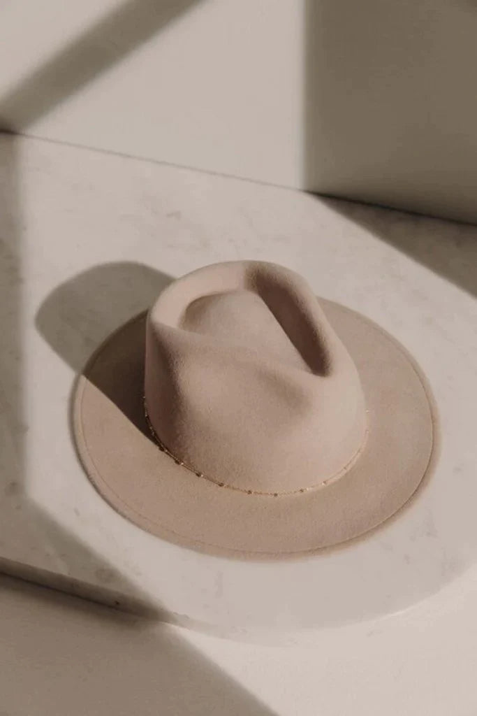 Noe - Light Beige